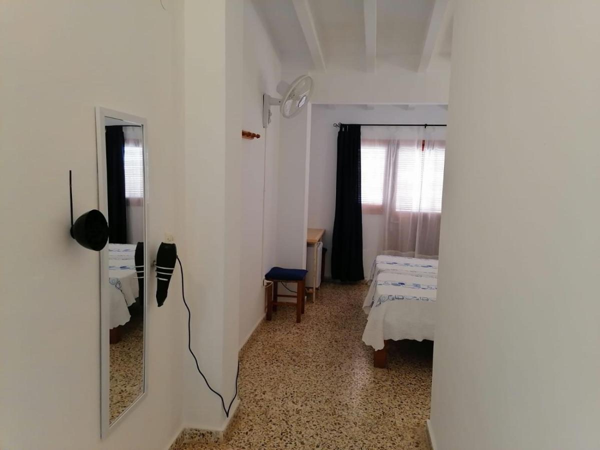 Hostal Pepe San Ferrán de ses Roques Exterior foto