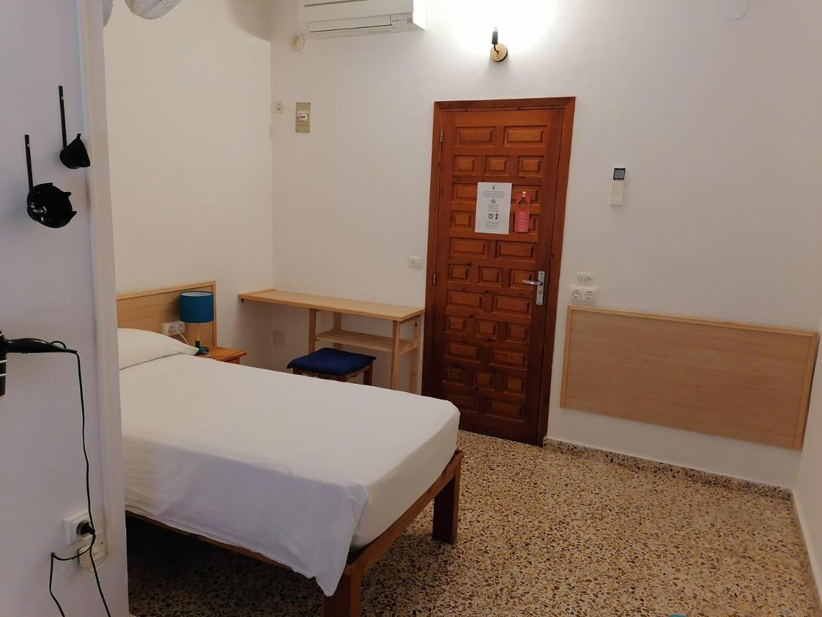 Hostal Pepe San Ferrán de ses Roques Exterior foto