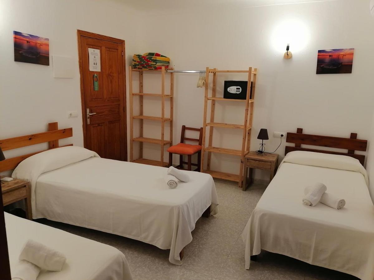 Hostal Pepe San Ferrán de ses Roques Exterior foto