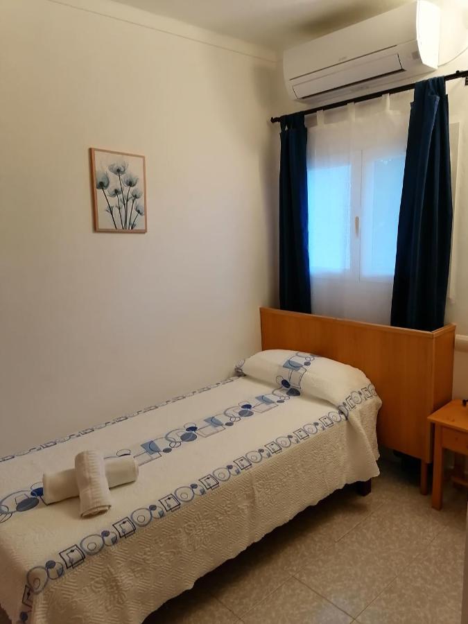 Hostal Pepe San Ferrán de ses Roques Exterior foto