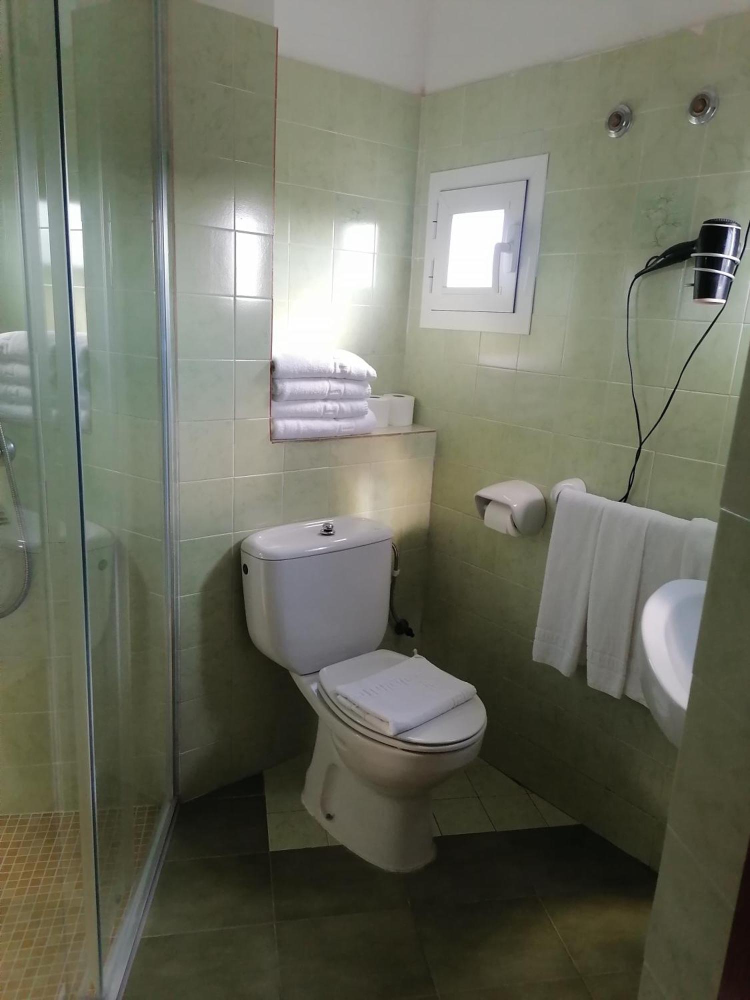 Hostal Pepe San Ferrán de ses Roques Exterior foto