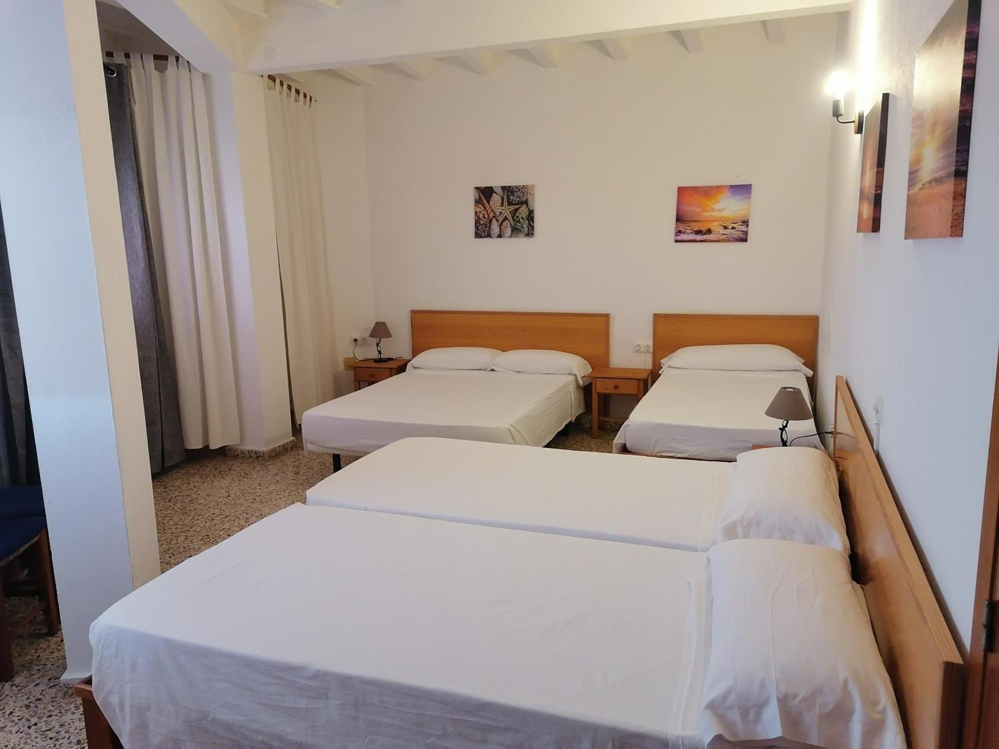 Hostal Pepe San Ferrán de ses Roques Exterior foto