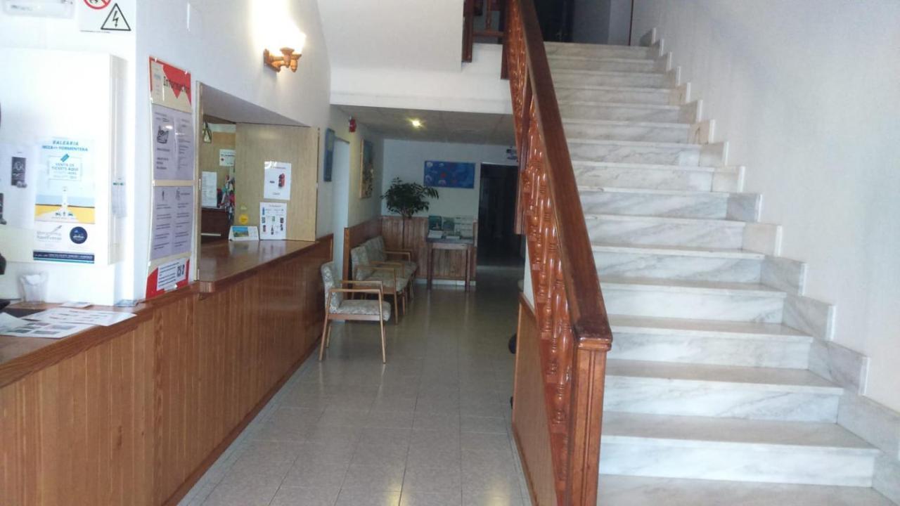 Hostal Pepe San Ferrán de ses Roques Exterior foto